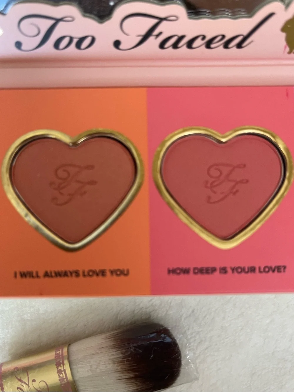 Too faced Love Flush long Lasting Blush Wardrobe and Small Brush applicator New